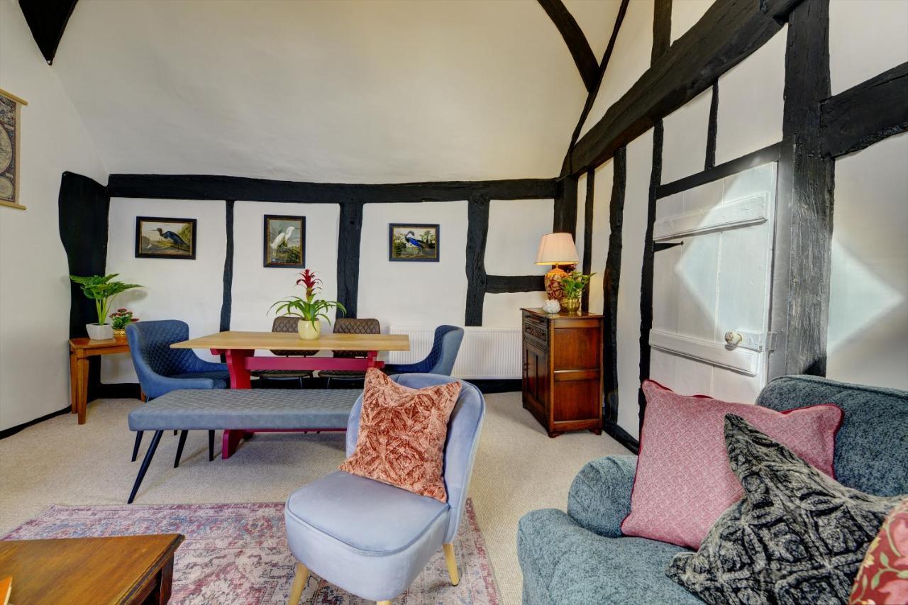 Loft Cottage By Spa Town Property - 2 Bed Tudor Retreat Near To Stratford-Upon-Avon, Warwick & Solihull Экстерьер фото