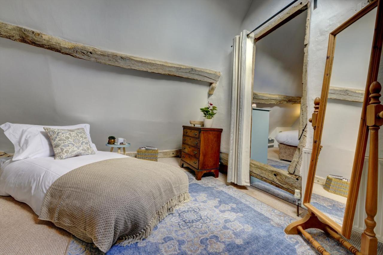Loft Cottage By Spa Town Property - 2 Bed Tudor Retreat Near To Stratford-Upon-Avon, Warwick & Solihull Экстерьер фото