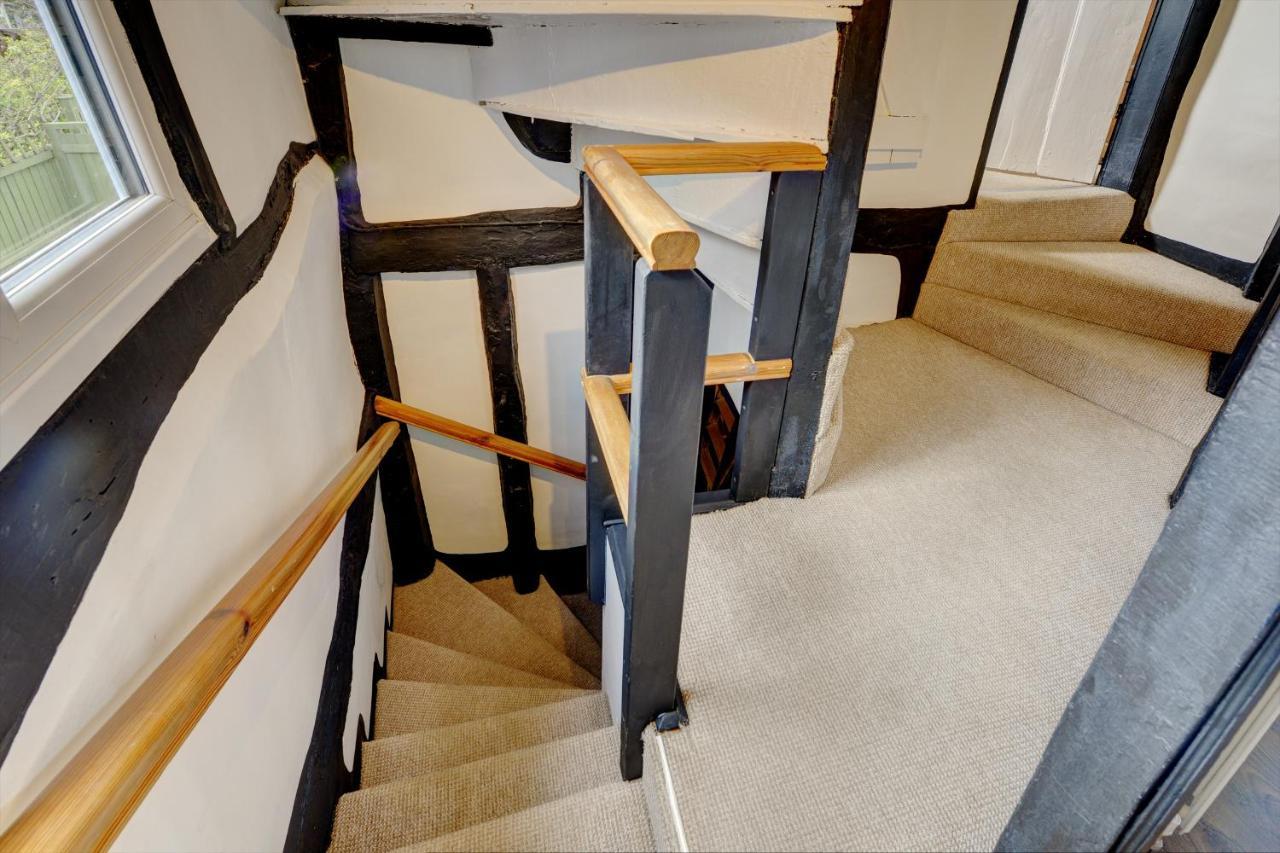 Loft Cottage By Spa Town Property - 2 Bed Tudor Retreat Near To Stratford-Upon-Avon, Warwick & Solihull Экстерьер фото