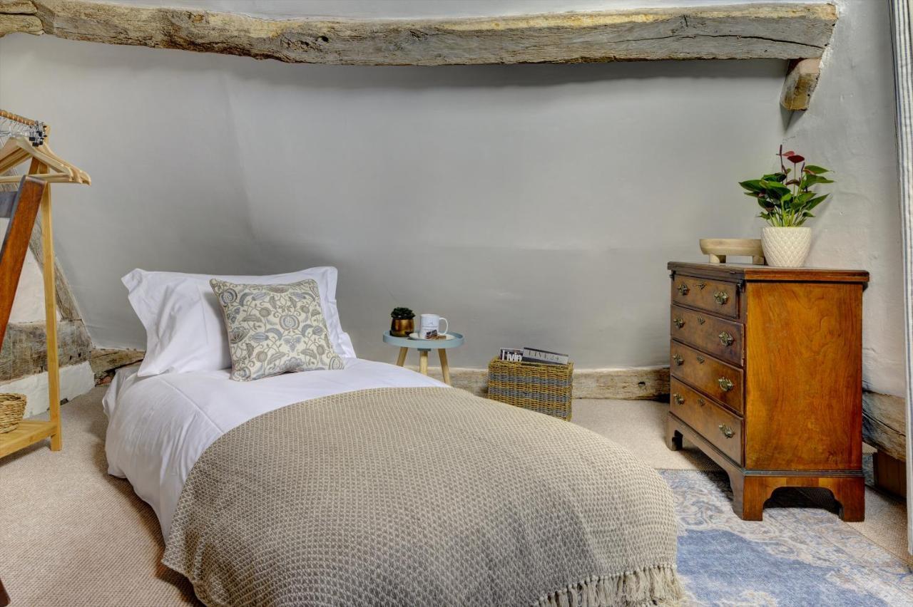 Loft Cottage By Spa Town Property - 2 Bed Tudor Retreat Near To Stratford-Upon-Avon, Warwick & Solihull Экстерьер фото